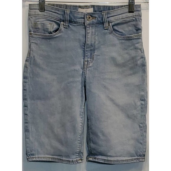 H&M Pants - H&M Women's Blue Bermuda High Rise Waist Jean Shorts Size 4